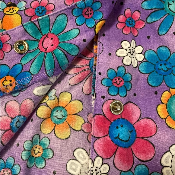 SB Smiley Floral Bees Small Purple Snap Nurse Medical Uniform Scrubs Top - Picture 4 of 11